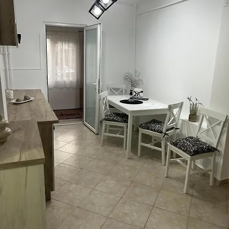 Jasminique Apartment Craiova